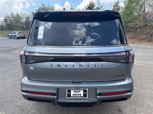 New 2026 INFINITI QX80 Autograph AWD/4WD image 7