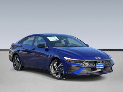 Certified 2025 Hyundai Elantra Sport w/ Cargo Package