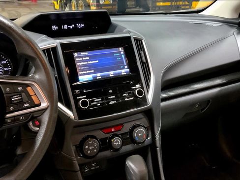 Used 2023 Subaru Impreza Premium image 6