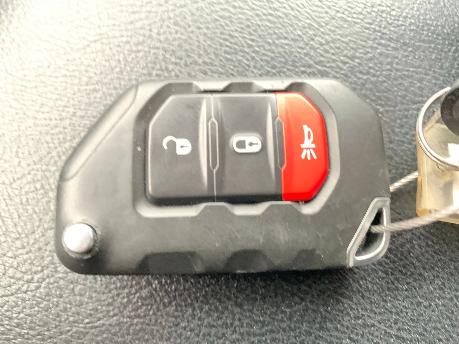 Used 2025 Jeep Wrangler Unlimited Sport AWD/4WD image 20