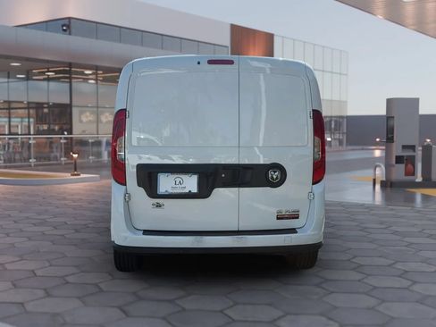 Used 2021 RAM ProMaster City Tradesman SLT FWD image 5
