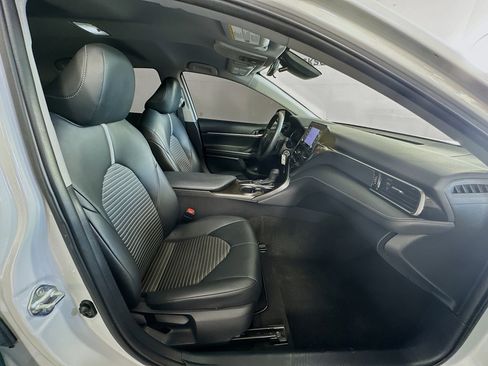 Used 2023 Toyota Camry SE image 27