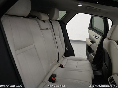 Used 2020 Land Rover Range Rover Velar S image 24