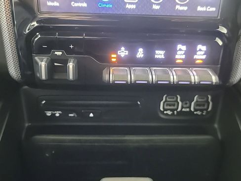 Used 2019 RAM 1500 Limited w/ Trailer Tow Group image 29