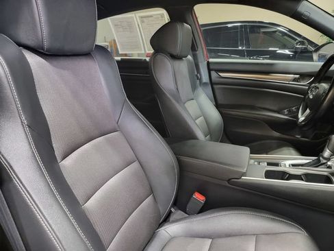 Used 2020 Honda Accord Sport image 15