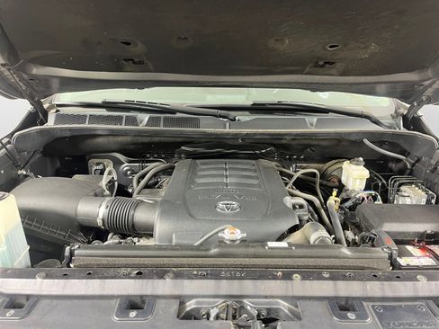 Used 2020 Toyota Tundra SR5 image 17