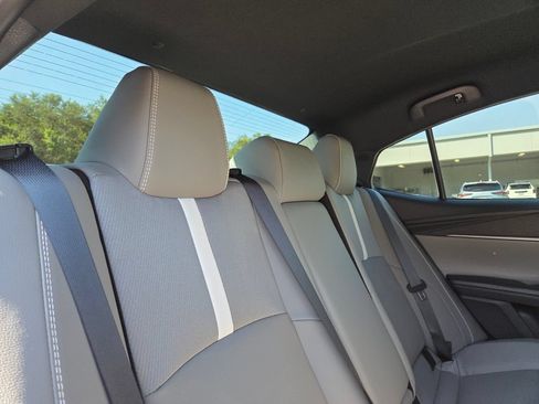 Used 2026 Toyota Camry SE w/ Convenience Package FWD image 18