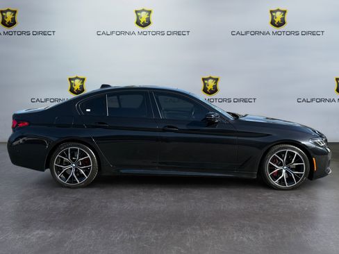 Used 2022 BMW 530i w/ M Sport Package image 6