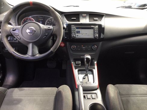 Used 2017 Nissan Sentra NISMO w/ NISMO Premium Package FWD image 18