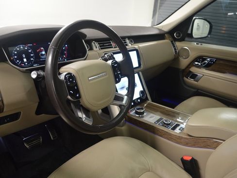 Used 2022 Land Rover Range Rover Westminster Edition image 4