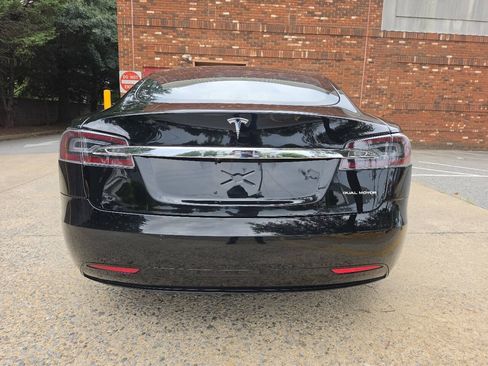 Used 2019 Tesla Model S Long Range AWD/4WD image 3