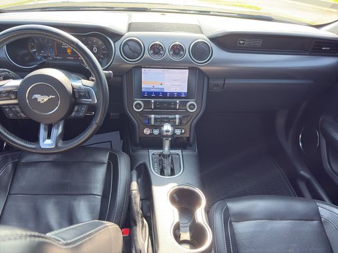 Used 2020 Ford Mustang GT Premium w/ GT Performance Package RWD image 12