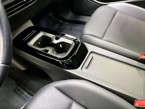 Used 2022 Volkswagen ID.4 Pro S w/ Gradient Package image 19