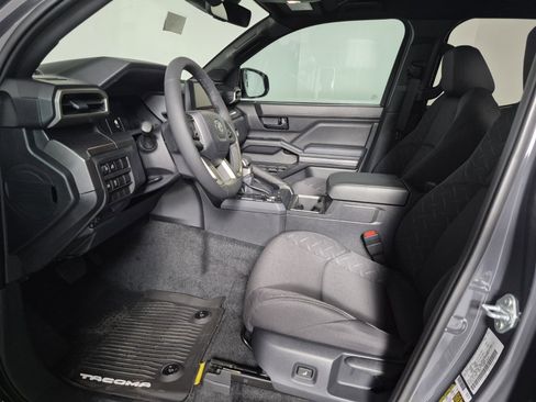 New 2026 Toyota Tacoma SR5 image 19