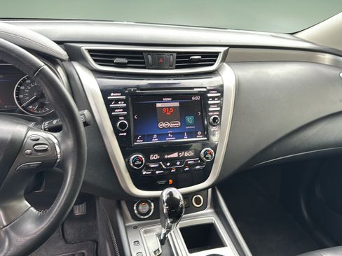 Used 2023 Nissan Murano SV AWD/4WD image 11