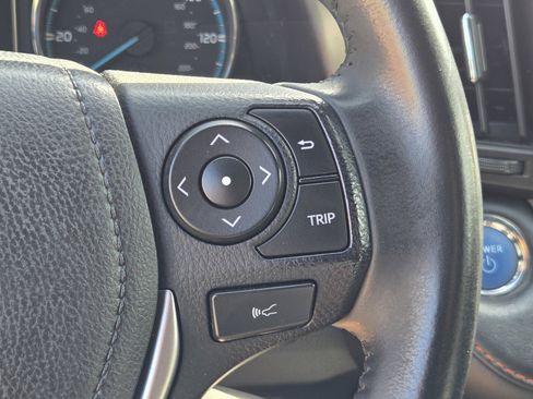 Used 2018 Toyota RAV4 SE w/ Advanced Technology Package AWD/4WD image 24