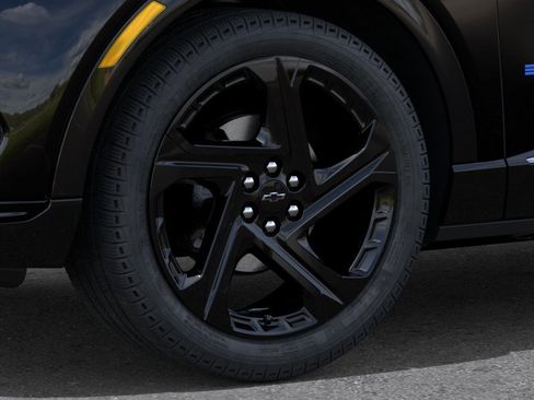 New 2026 Chevrolet Equinox EV RS FWD image 11