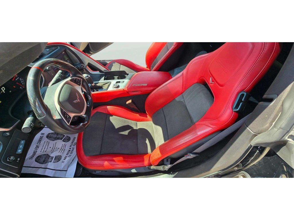 Used 2016 Chevrolet Corvette Z06 w/ Z07 Performance Package RWD image 22