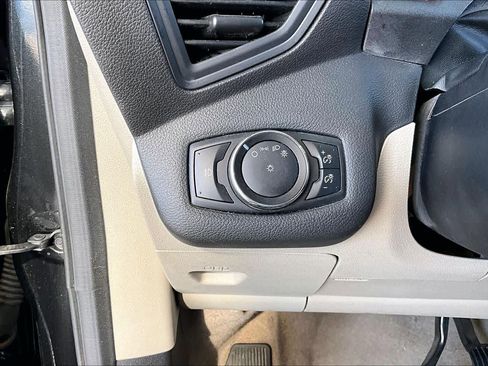 Used 2015 Ford Escape SE w/ Equipment Group 201A image 32