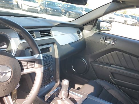 Used 2014 Ford Mustang GT Premium image 15