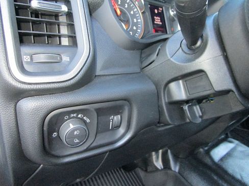 New 2026 RAM 2500 Tradesman AWD/4WD image 27