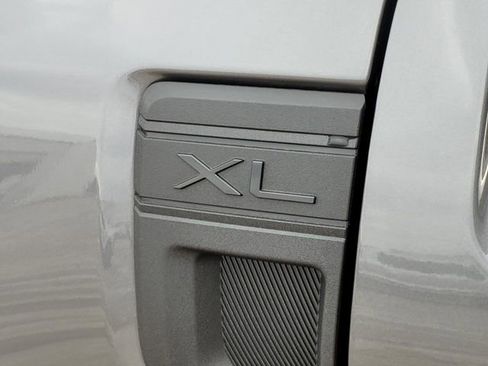 New 2026 Ford Maverick XL image 8