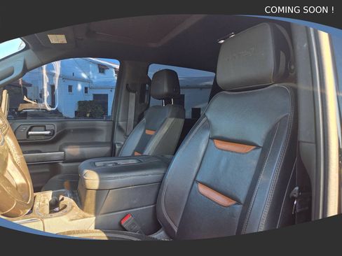 Used 2022 GMC Sierra 2500 AT4 w/ AT4 Premium Plus Package AWD/4WD image 12