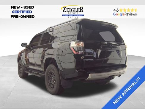 Used 2024 Toyota 4Runner TRD Off-Road Premium w/ Off Road Premium Plus Package AWD/4WD image 2