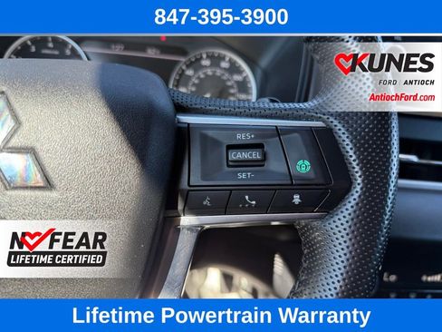 Used 2024 Mitsubishi Outlander SE image 36