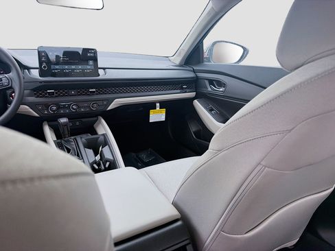 New 2026 Honda Accord SE image 18