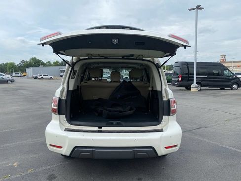 Used 2020 Nissan Armada SL w/ Premium Package AWD/4WD image 9