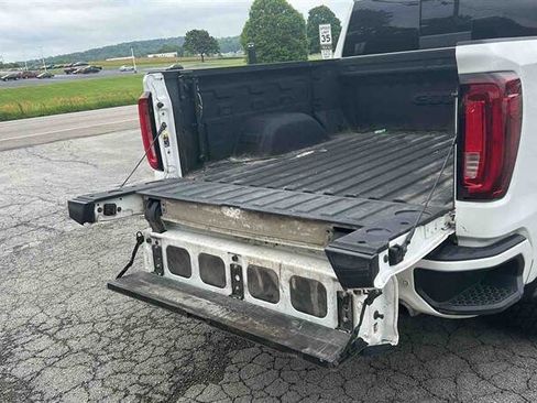 Used 2019 GMC Sierra 1500 AT4 w/ AT4 Premium Package image 37