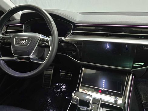 Used 2020 Audi S8 L w/ S8 Executive Package AWD/4WD image 11