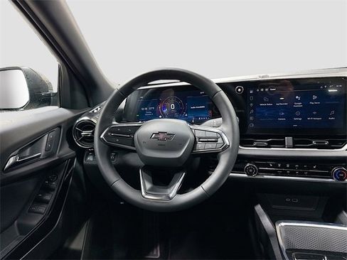 New 2026 Chevrolet Equinox LT w/ Midnight Edition image 26