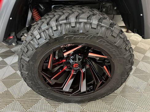 Used 2022 Jeep Gladiator Rubicon image 11