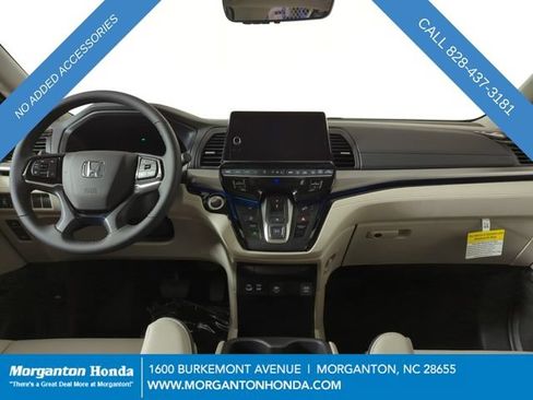 New 2026 Honda Odyssey Touring image 17