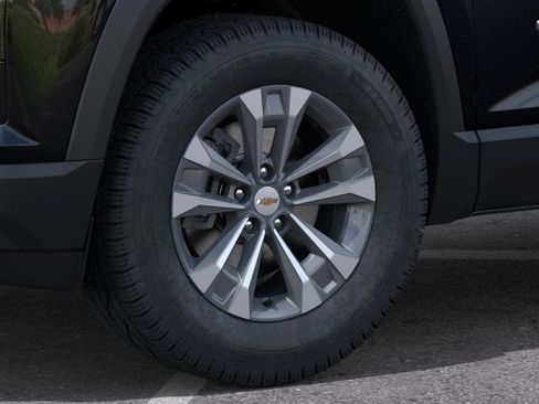 New 2026 Chevrolet Equinox LT w/ Safety and Technology Package FWD image 9