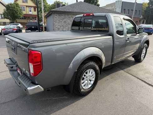 Used 2019 Nissan Frontier SV w/ Value Truck Package AWD/4WD image 4