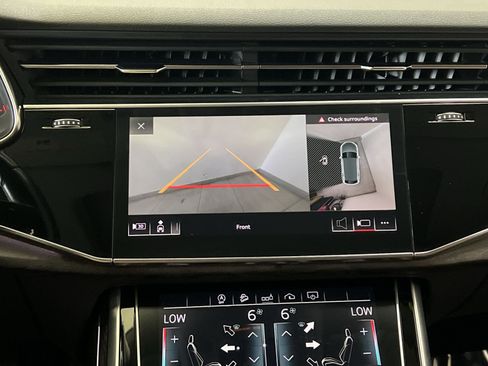 Used 2020 Audi Q8 Premium Plus AWD/4WD image 18