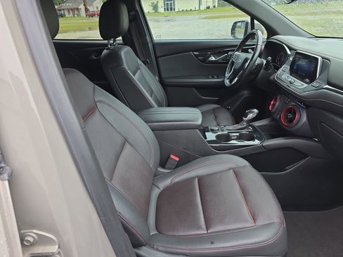 Used 2021 Chevrolet Blazer RS FWD image 10