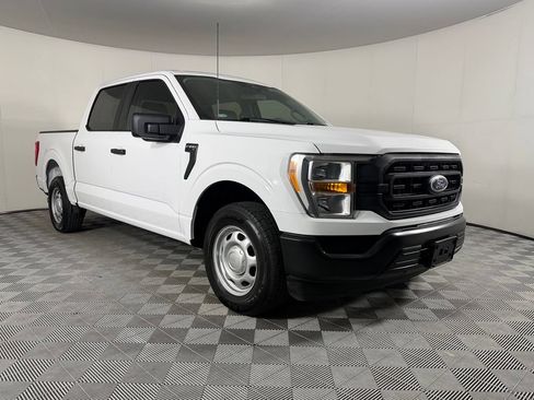 Used 2022 Ford F150 XL w/ Equipment Group 101A High RWD image 5
