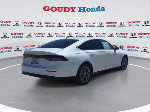 Certified 2024 Honda Accord EX image 8
