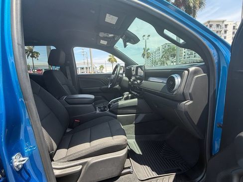 Used 2023 Chevrolet Colorado LT w/ LT Convenience Package RWD image 16