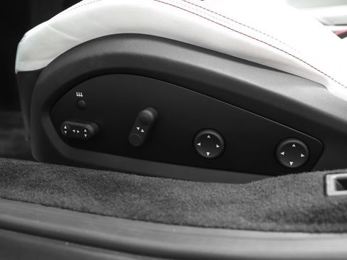 Used 2022 Ferrari F8 Tributo RWD image 56