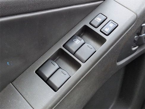 Used 2017 Nissan Frontier PRO-4X w/ Pro-4x Luxury Package image 26