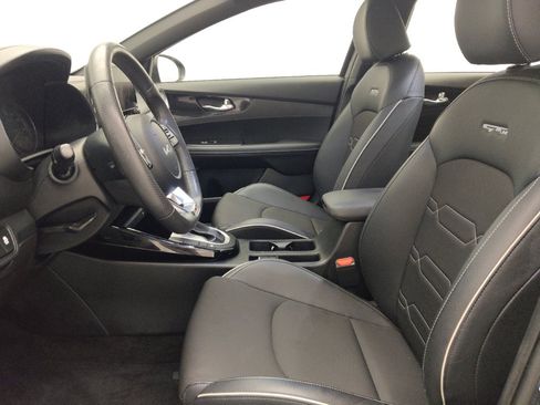 Used 2024 Kia Forte GT-Line w/ GT-Line Premium Package FWD image 17