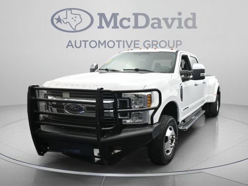 Used 2019 Ford F350 XLT w/ XLT Premium Package AWD/4WD image 1