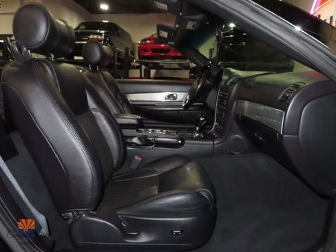 Used 2004 Ford Thunderbird image 6