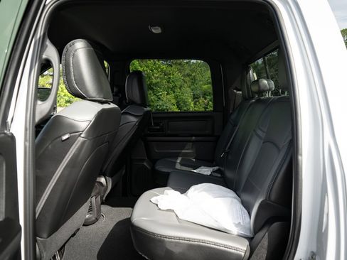 New 2026 RAM 3500 Tradesman AWD/4WD image 18
