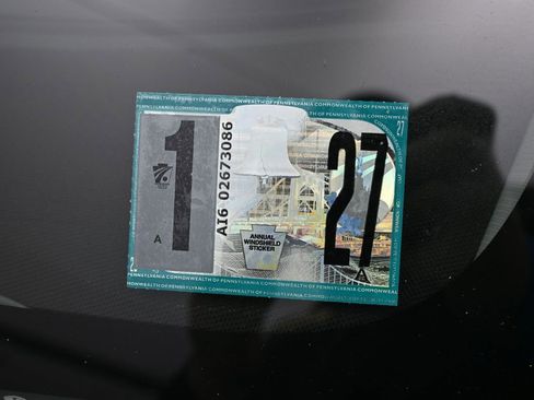 Used 2018 Tesla Model 3 Long Range image 8